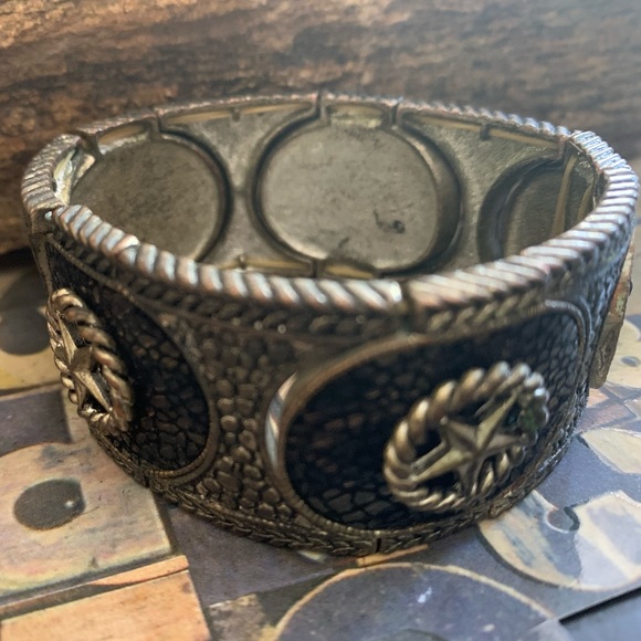 Vintage Texas Star Lone Star Stretch Metal Fashion Bracelet Unisex Mens Woman’s - Picture 2 of 6